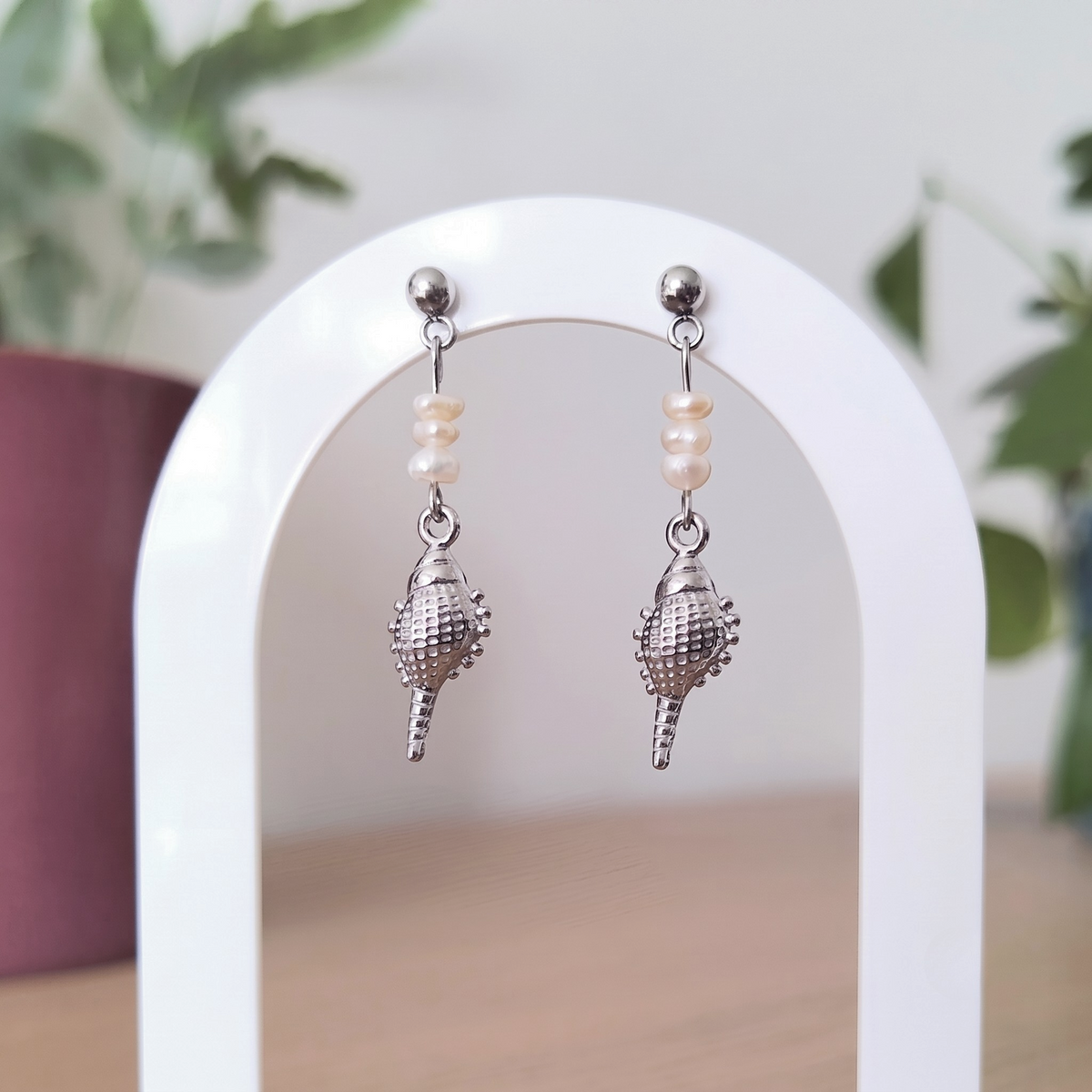 Pearl Seashell Drop Earrings – Silver Stainless Steel
